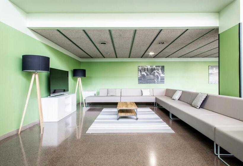 هاستل Residencia Universitaria As Burgas
