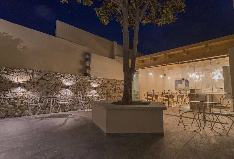 تختخواب و صبحانه Les Suites Magnolia