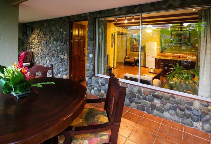 تختخواب و صبحانه Villas Oasis