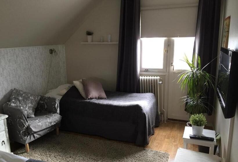 Höjdens Lågprishotell