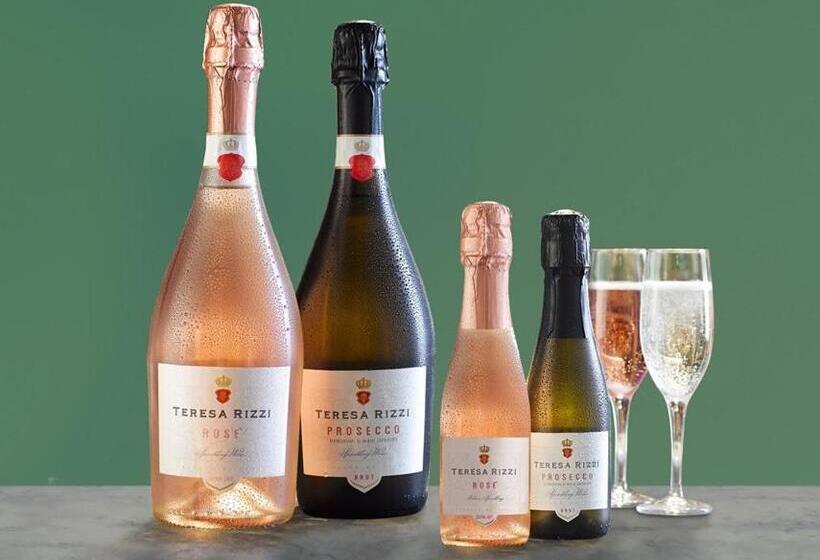 فندق The Golden Hope Wetherspoon