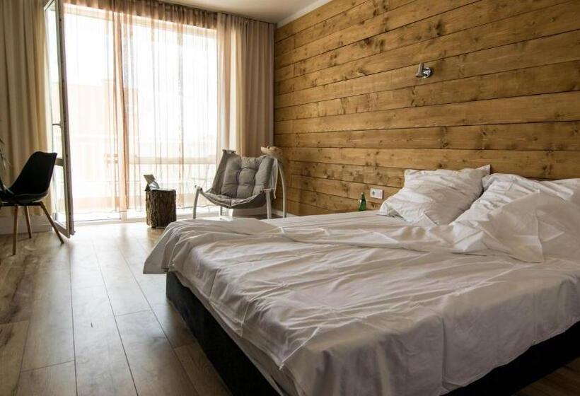 هتل The Mint Villa   Saint Vlas