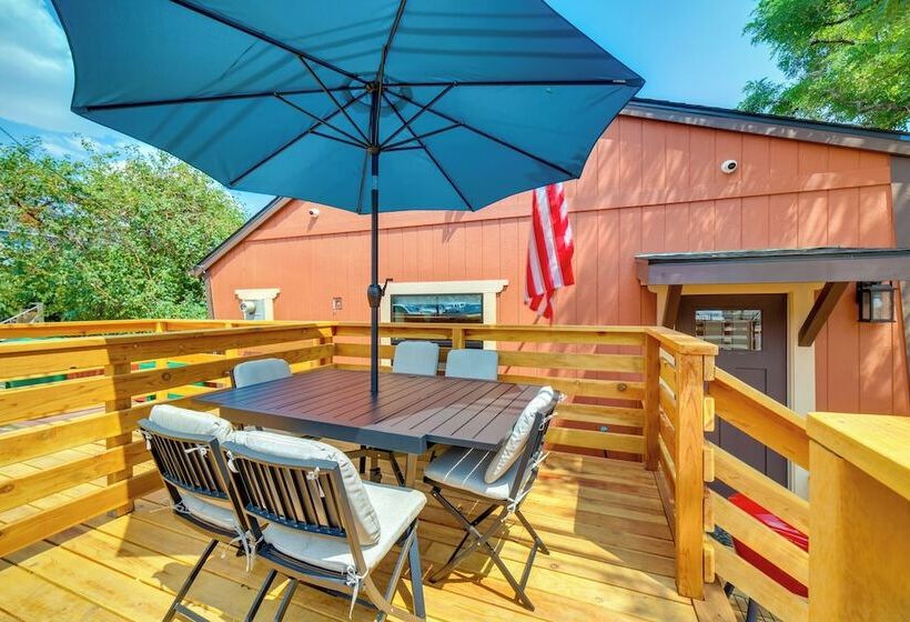 Central Virginia City Home W/ Deck!