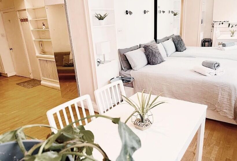 هتل Heart Of London Suites