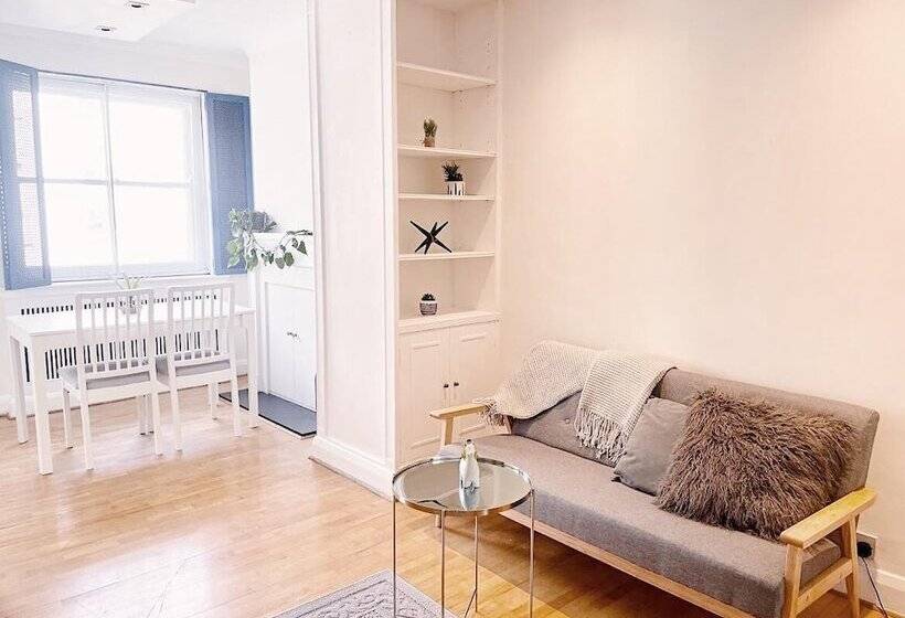 هتل Heart Of London Suites