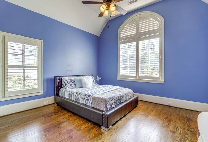Luxe Atlanta Home ~ 12 Mi To Downtown!