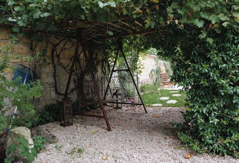 بنسيون Nouveau Au Coeur De L Isle Adam   Le Clos De L Isle