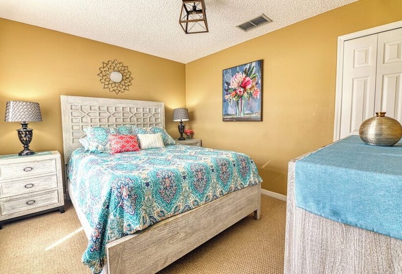 Clear Creek Vacation Home