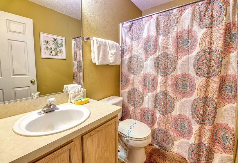 Clear Creek Vacation Home