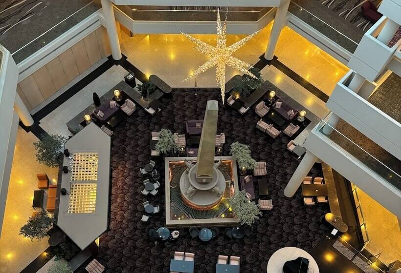 هتل Residence On Langley Park