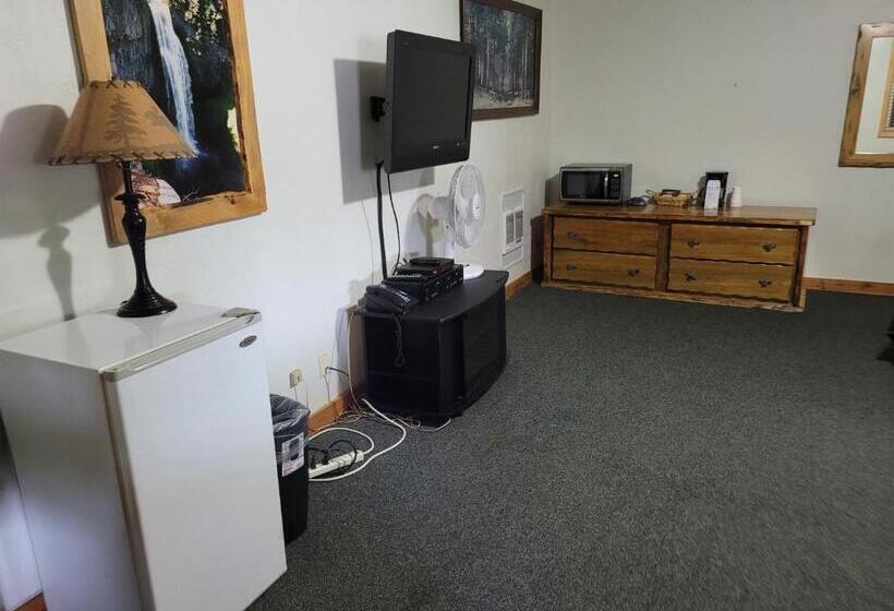 호텔 Willamette Pass Inn & Chalets