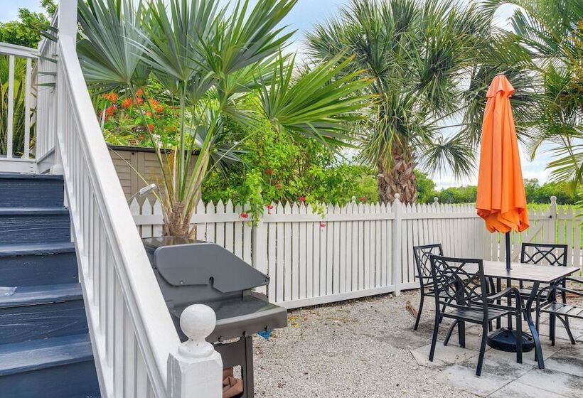 Key West Home On Golf Course W/ Patio & Grill!