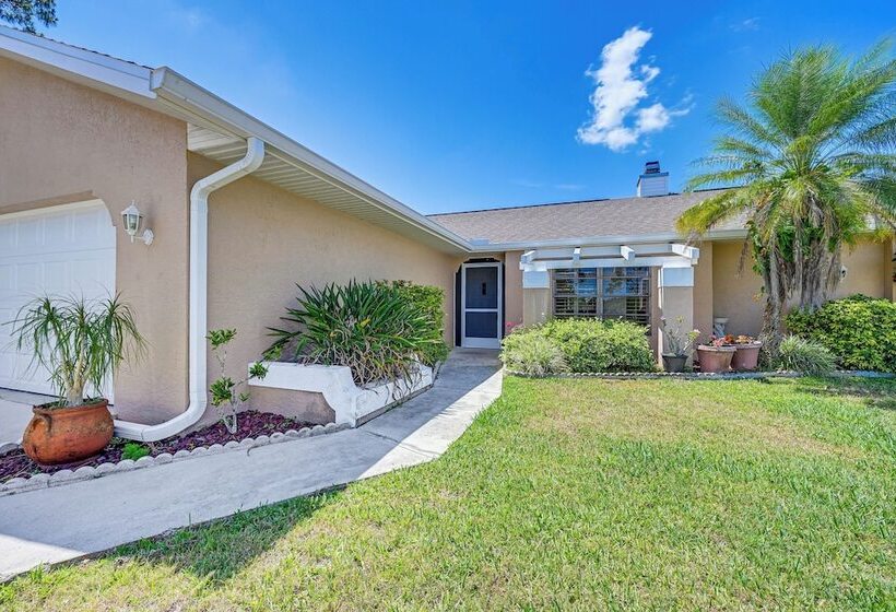 Port Charlotte Home W/ Heated Pool: 3 Mi To Harbor