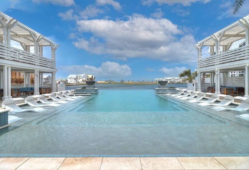 Sunday Funday 114 Bar