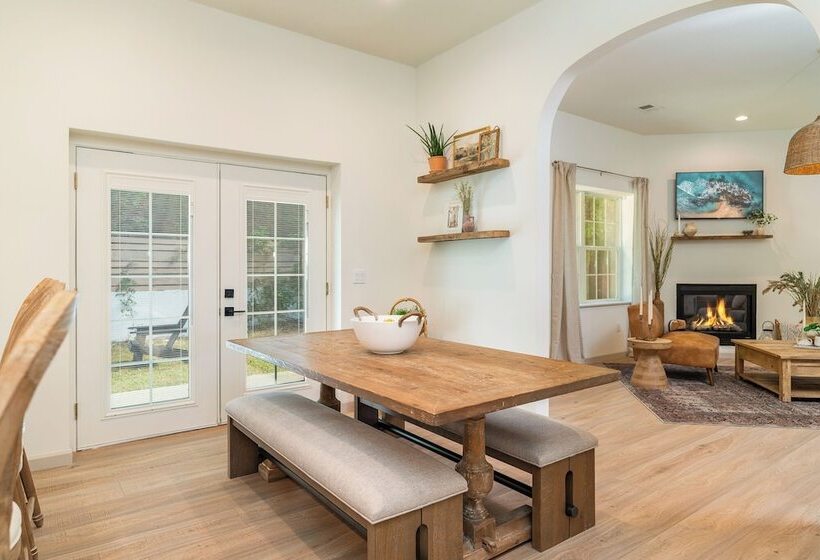 The Roxy 2 Homes In 1!