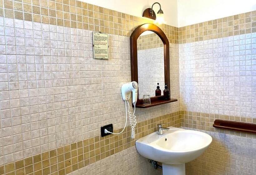 客栈  Grikó Country Slow