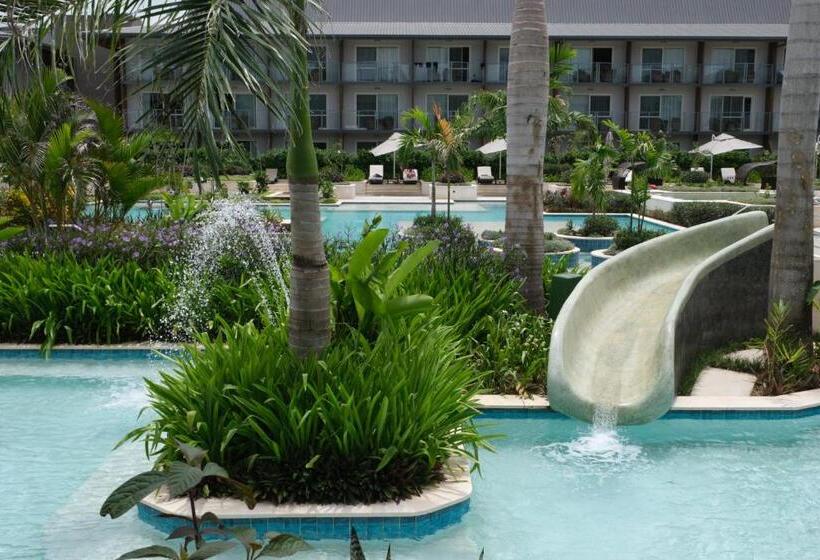 فندق Crowne Plaza Fiji Nadi Bay Resort & Spa, An Ihg