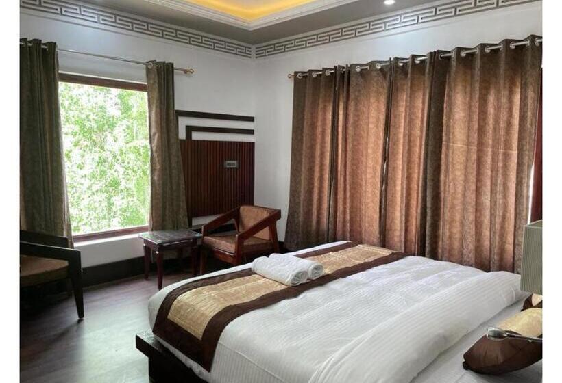 Hotel Greater Ladakh Residency