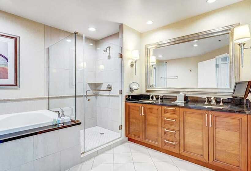 هتل Awesome New Mgm Signature Condo