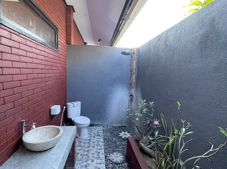 膳宿费 Tebu Menjangan Homestay