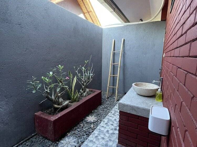 膳宿费 Tebu Menjangan Homestay