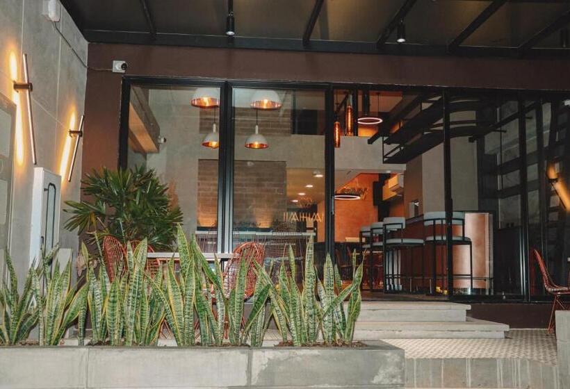 هتل Glow Medellín