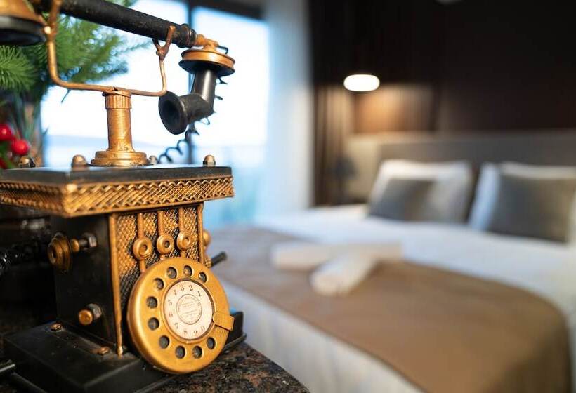 تختخواب و صبحانه Monalisa Hotels çanakkale