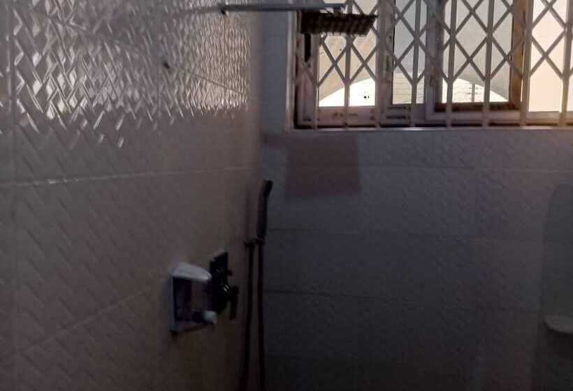 فندق Dexxy's Palace