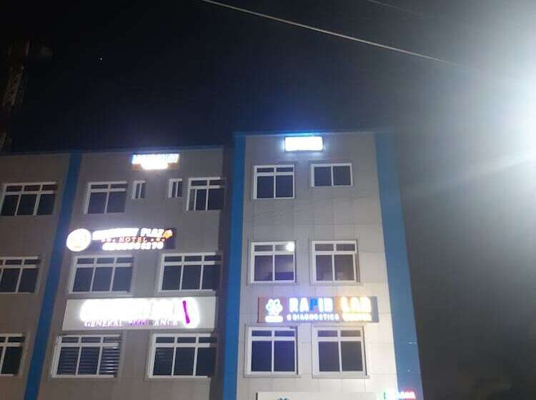 فندق Julbert Plaza