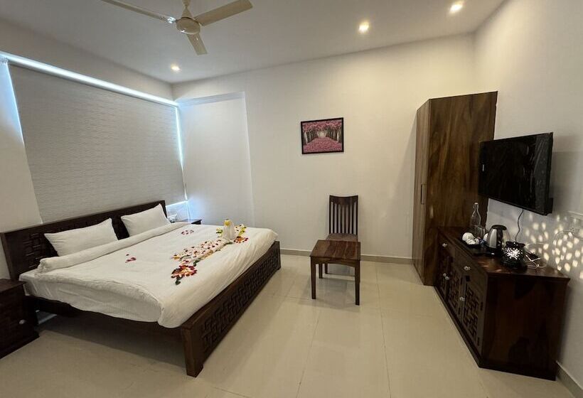 فندق Shikaar Inn