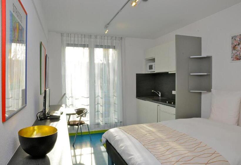 هتل Domus