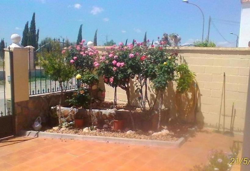 مبيت وإفطار La Rosaleda De Orgaz