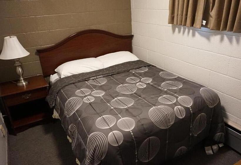 Caravel Motel