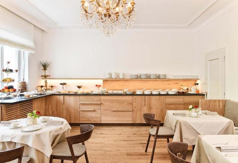 هتل Ansitz Punthof