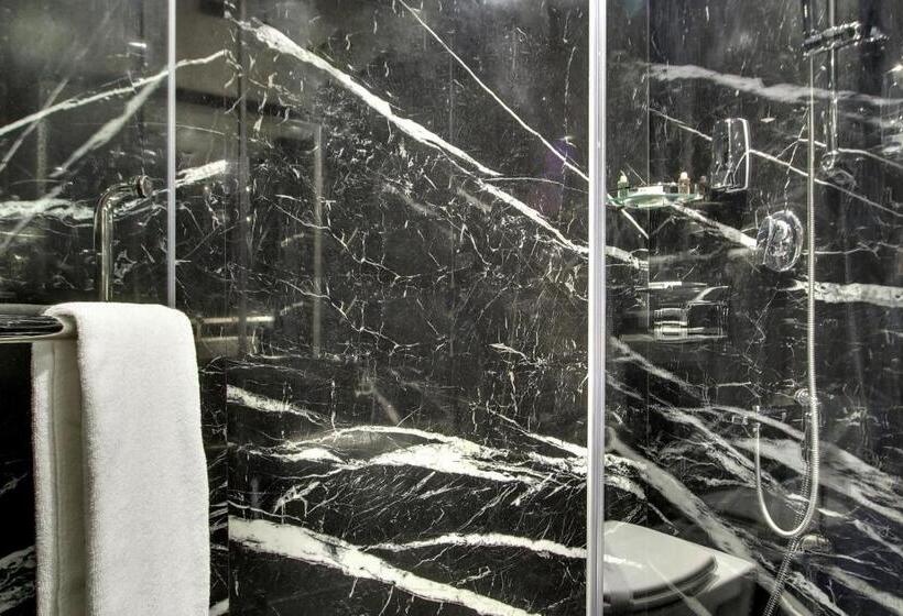 בית מלון כפרי Comfort Inn Insys