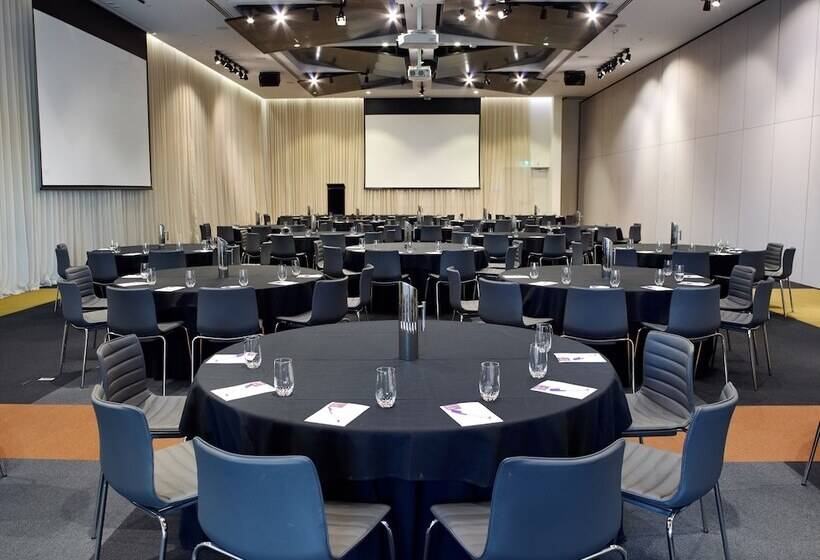 בית מלון כפרי Hyatt Place Melbourne Essendon Fields
