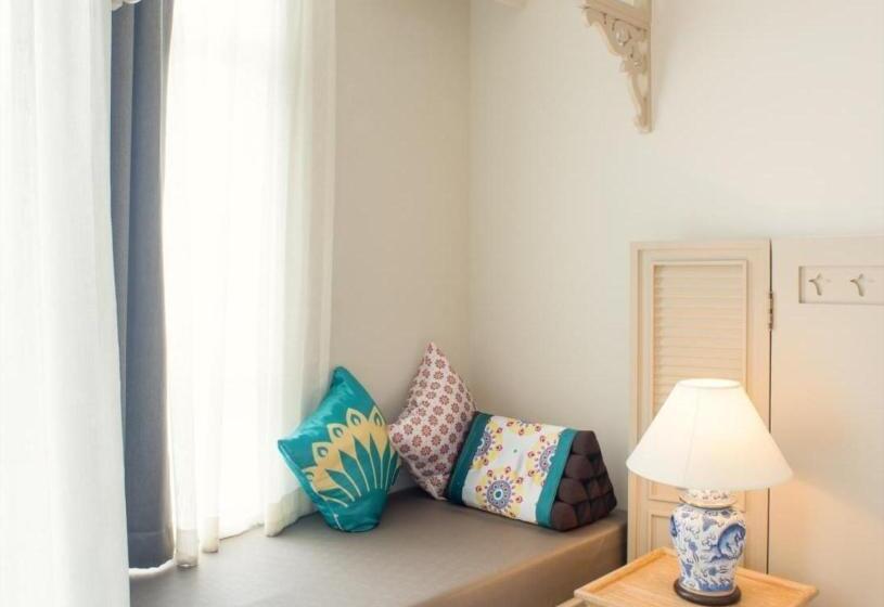 هتل Panphuree Residence   Sha Extra Plus