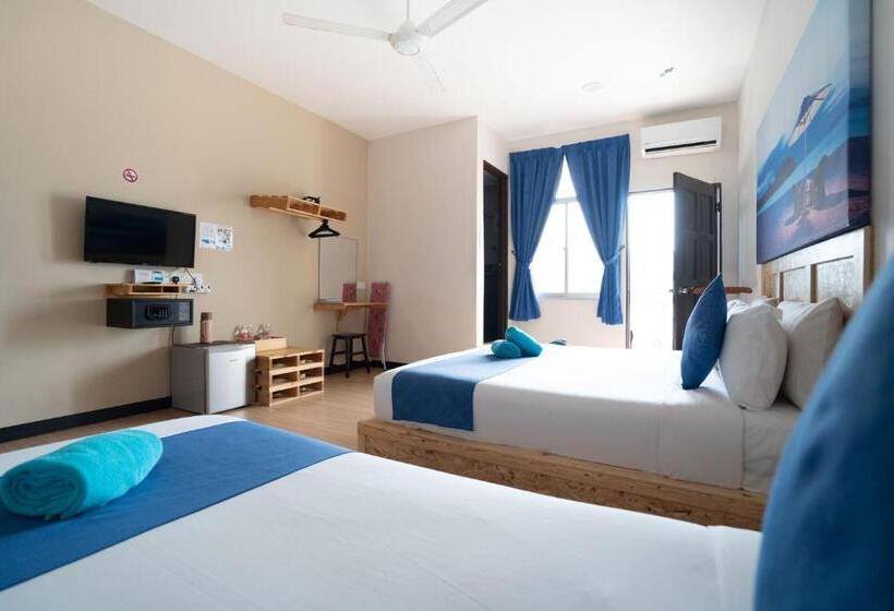 هتل Paretto Seaview