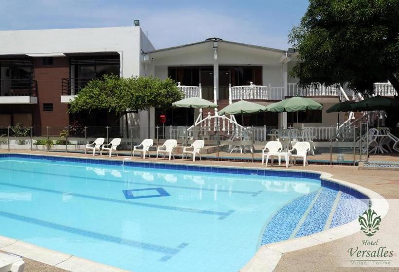 هتل Restaurante Versalles