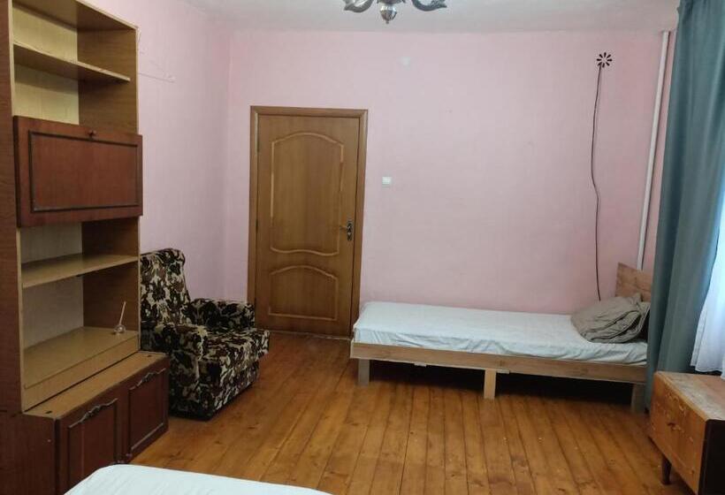 Krone Hostel