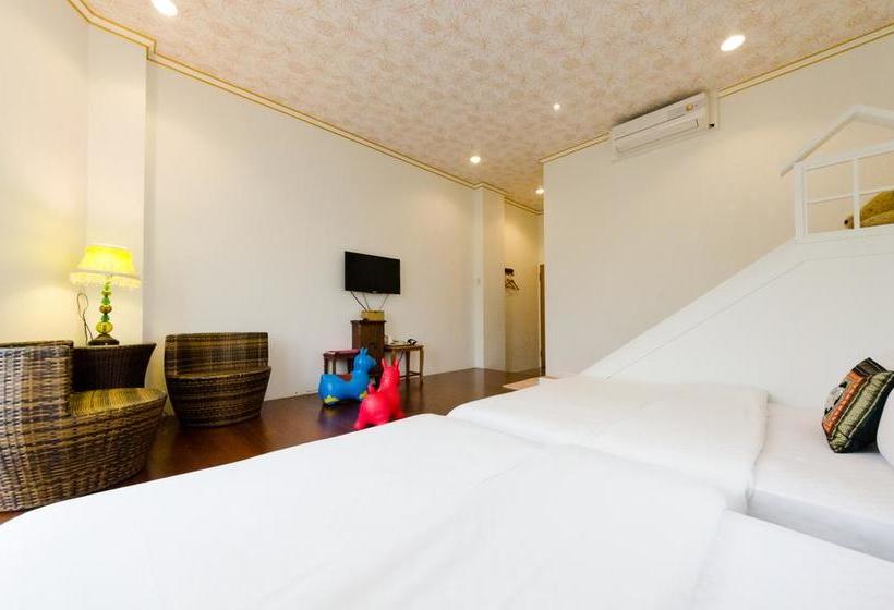 استراحتگاه Beauty Monroe B&b 可包棟 150吋投影 唱歌 夏日玩水 烤肉 電動麻將