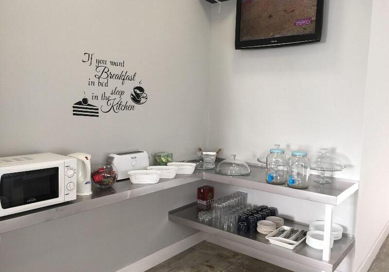 مبيت وإفطار Mirandesa Guesthouse