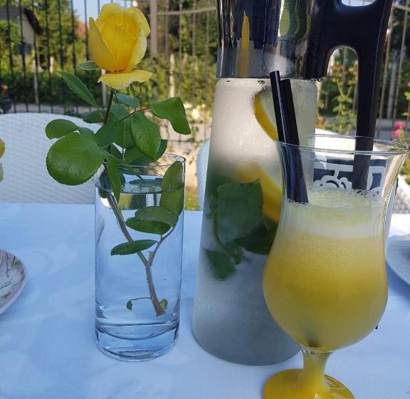 בית מלון כפרי Green Hill Guest House