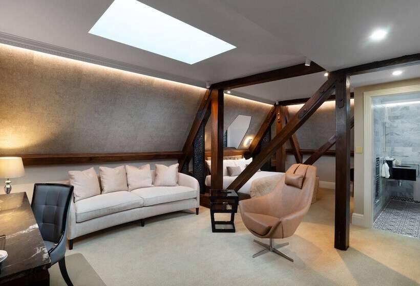 The Lansbury Heritage A Sunday Hotel   Canary Wharf