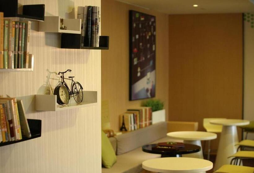 Iu Hotel Chongqing Changshou Fengcheng