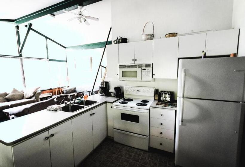 אתר נופש High Falls Bay Cottages, Camping & Waterpark