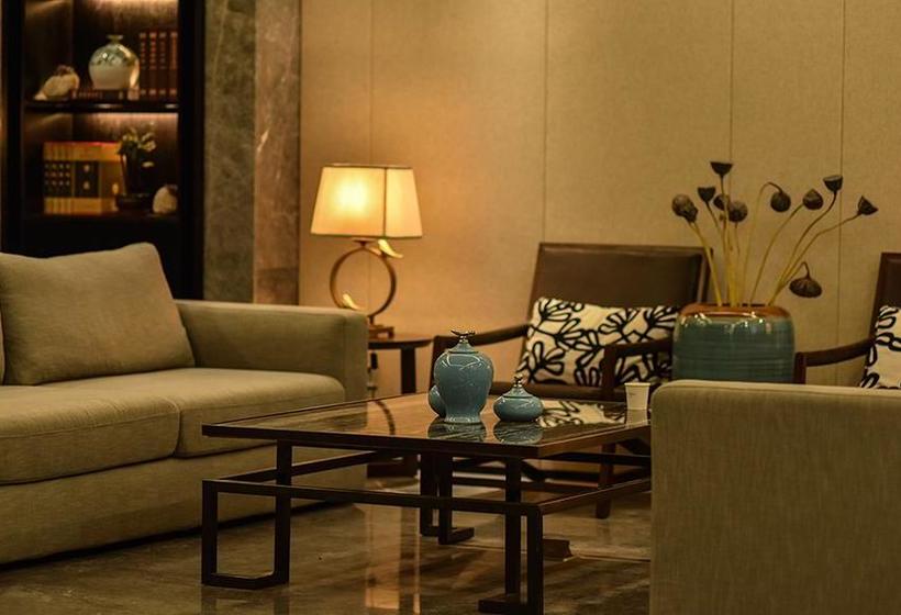 Starway Hotel Linyi Haosen International Plaza