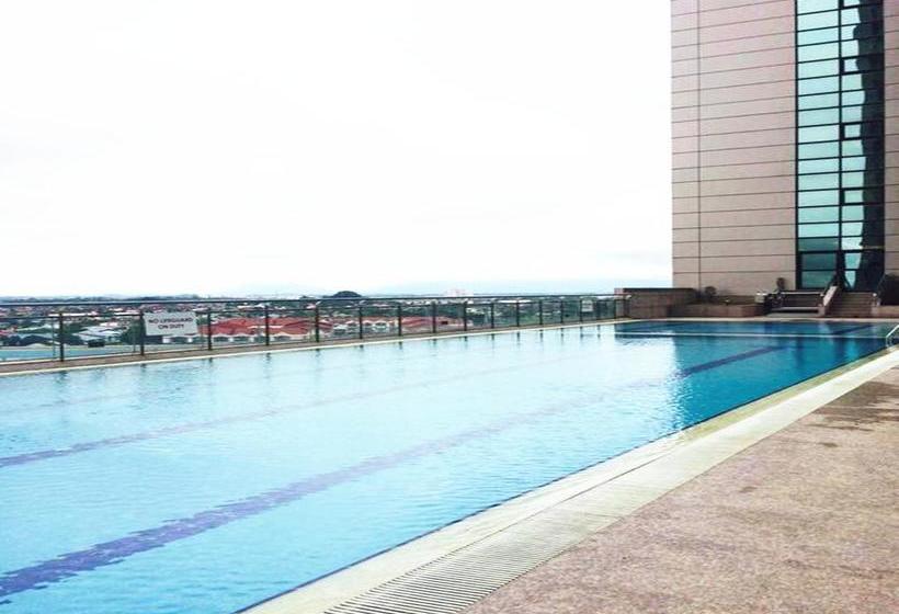 הוסטל Backpackers @ Beacon Kch
