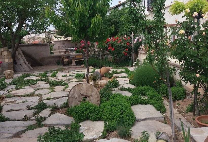 تختخواب و صبحانه Mozaik Stone