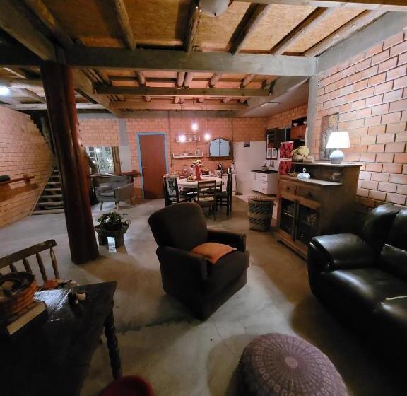 تختخواب و صبحانه Pousada Villa Morena